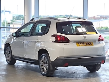 Used Peugeot 2008 2016 for sale - 79298449: Photo
