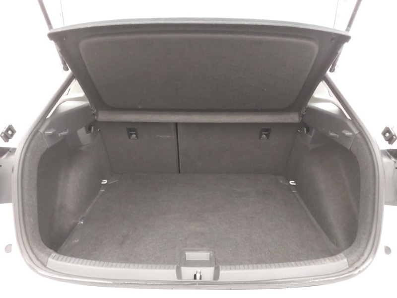 Used Volkswagen Taigo 2023 for sale - 76414341: Photo 8