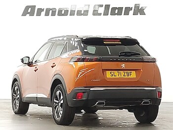 Used Peugeot 2008 2021 for sale - 76498090: Photo