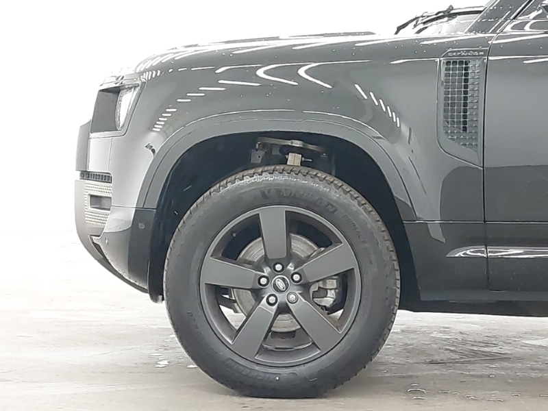 Used Land Rover Defender 2024 for sale - 77832458: Photo 12