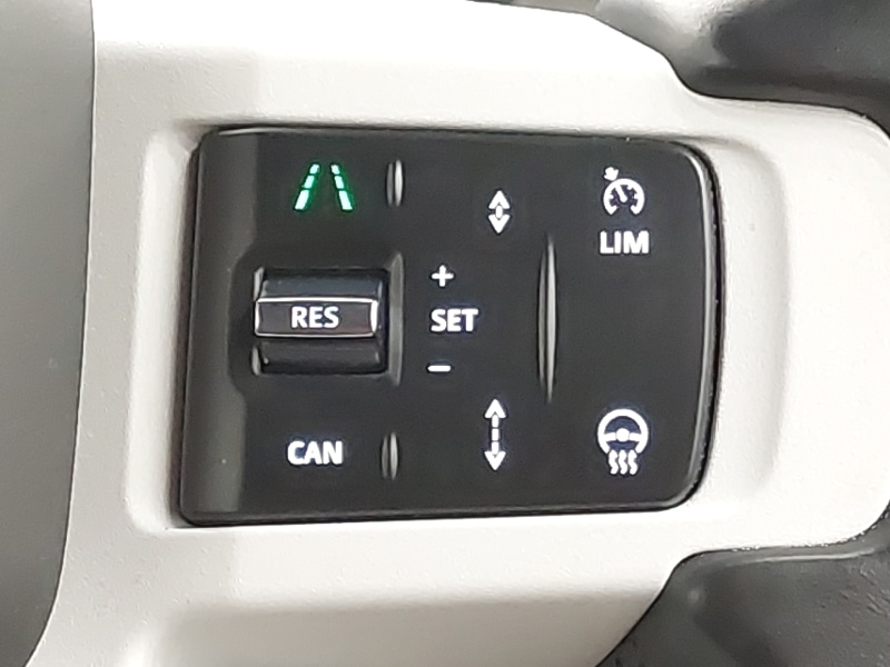 Used Land Rover Defender 2024 for sale - 77832458: Photo 14