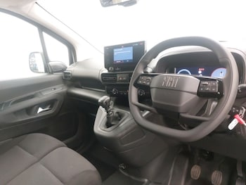 Used Fiat Doblo 2024 for sale - 76456016: Photo