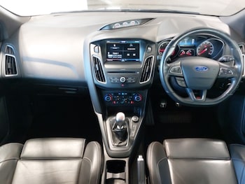 Used Ford Focus 2016 for sale - 77623467: Photo