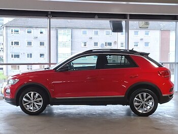 Used Volkswagen T-Roc 2020 for sale - 78490182: Photo