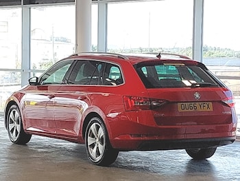 Used Skoda Superb 2016 for sale - 75599700: Photo
