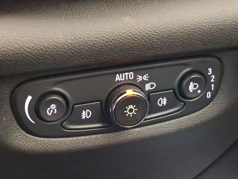 Used Vauxhall Insignia 2017 for sale - 78093803: Photo 17