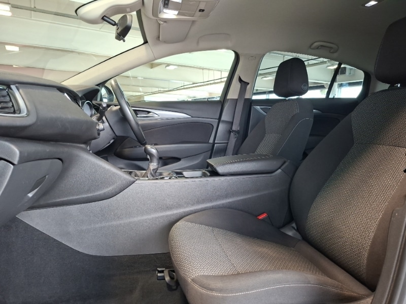 Used Vauxhall Insignia 2017 for sale - 78093803: Photo 5