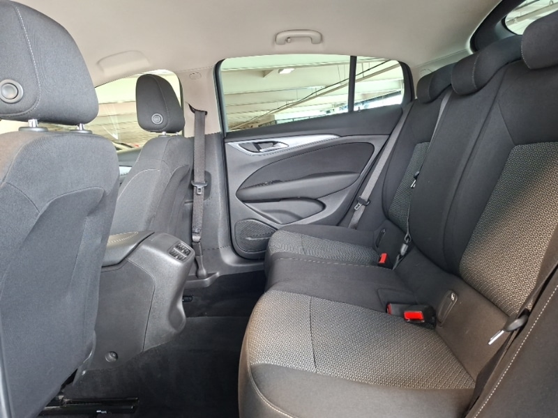 Used Vauxhall Insignia 2017 for sale - 78093803: Photo 6