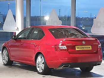 Used Skoda Octavia 2014 for sale - 77300041: Photo