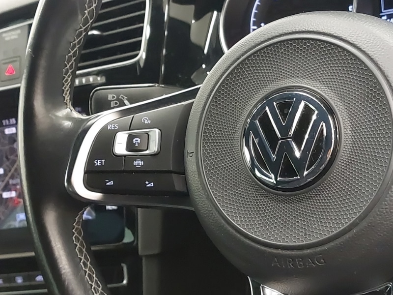Used Volkswagen Golf 2019 for sale - 77852474: Photo 11
