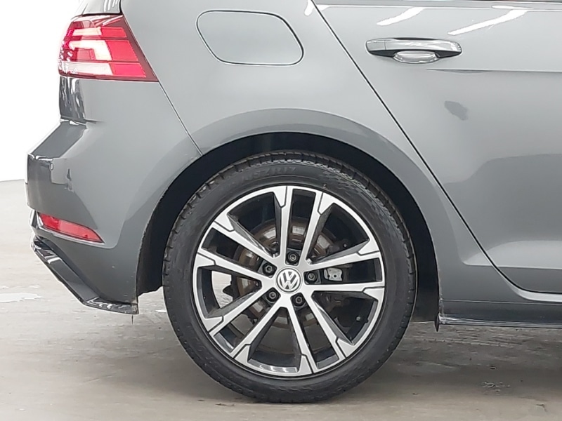 Used Volkswagen Golf 2019 for sale - 77852474: Photo 12