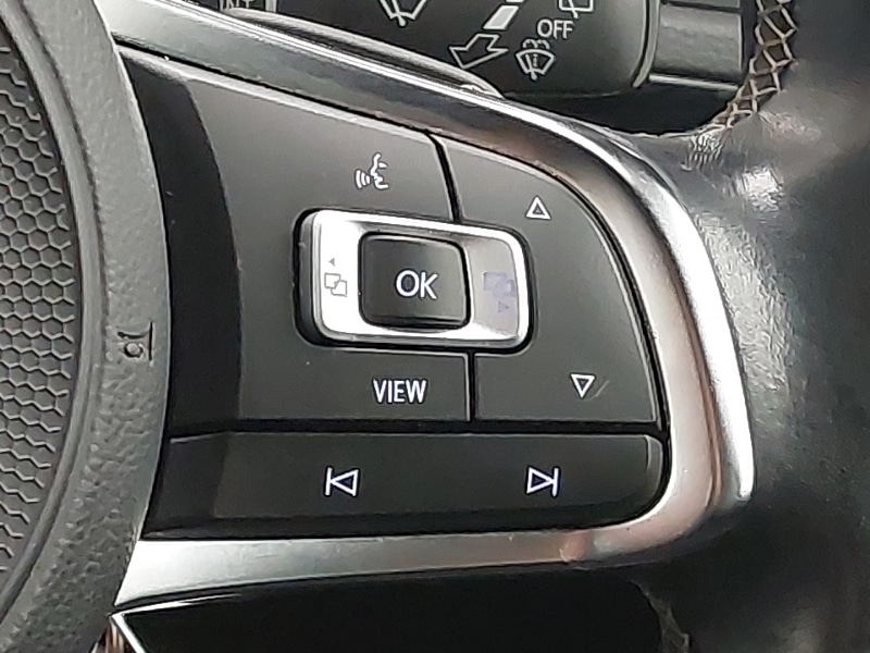 Used Volkswagen Golf 2019 for sale - 77852474: Photo 14