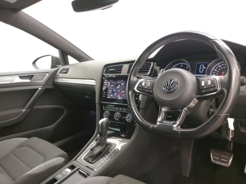 Used Volkswagen Golf 2019 for sale - 77852474: Photo 18
