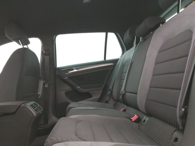 Used Volkswagen Golf 2019 for sale - 77852474: Photo 6