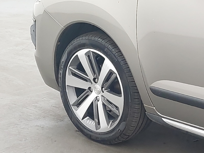 Used Peugeot 3008 2017 for sale - 76854028: Photo 9