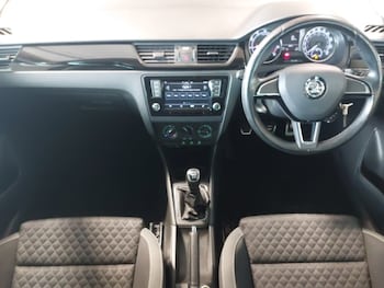 Used Skoda Rapid 2017 for sale - 75500697: Photo
