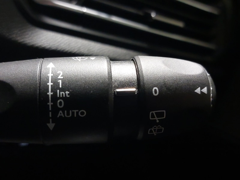 Used Peugeot 308 2017 for sale - 76970508: Photo 18