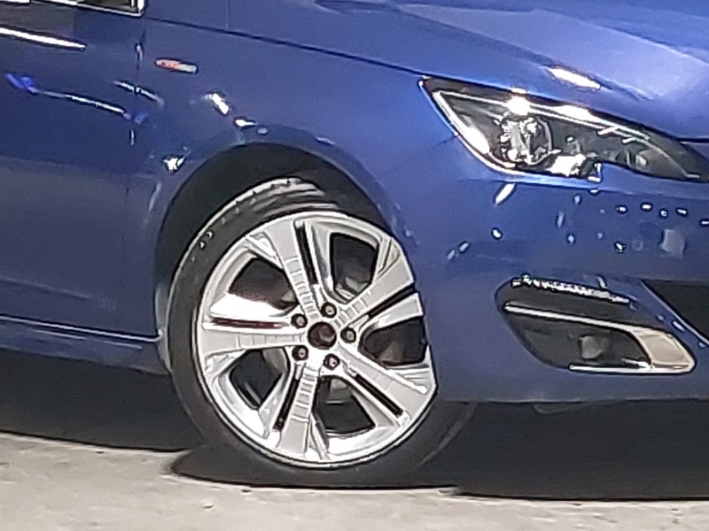 Used Peugeot 308 2017 for sale - 76970508: Photo 9