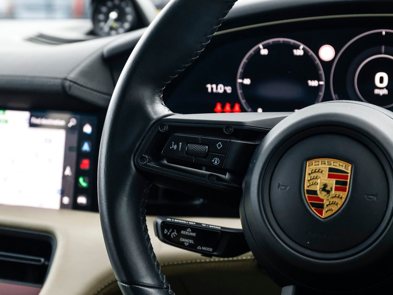 Used Porsche Taycan 2022 for sale - 76331693: Photo 12