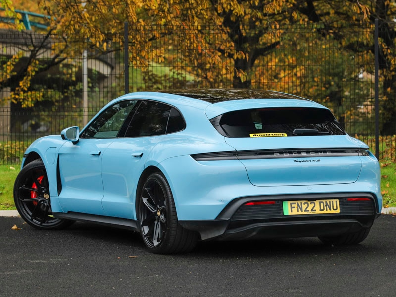 Used Porsche Taycan 2022 for sale - 76331693: Photo 3