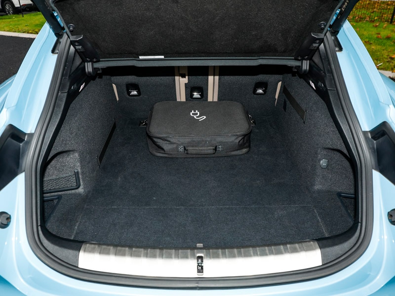 Used Porsche Taycan 2022 for sale - 76331693: Photo 8