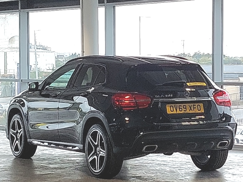 Used Mercedes-Benz GLA 2019 for sale - 76437735: Photo 3