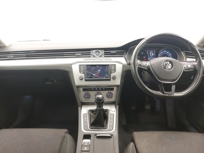 Used Volkswagen Passat 2016 for sale - 77995731: Photo 2