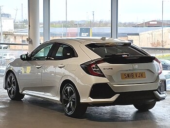 Used Honda Civic 2018 for sale - 78333726: Photo