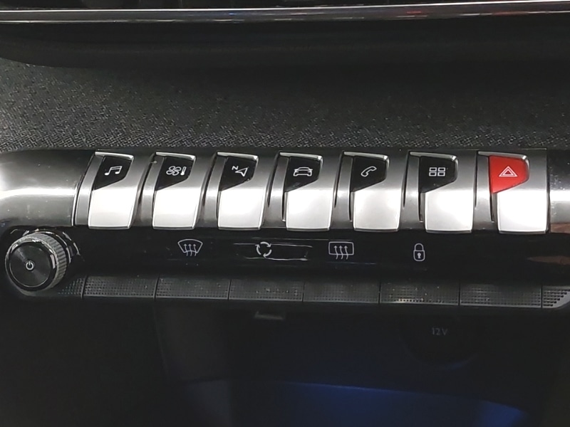 Used Peugeot 3008 2021 for sale - 76431617: Photo 16