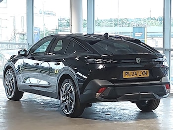 Used Peugeot 408 2024 for sale - 76178007: Photo