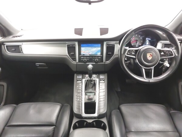 Used Porsche Macan 2015 for sale - 76301613: Photo 2