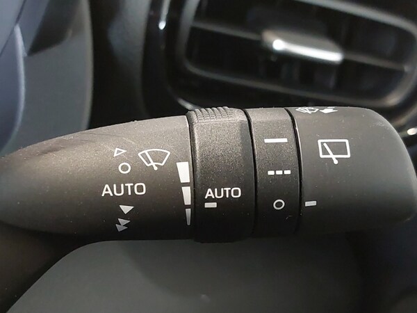 Used Mazda Mazda2 HYBRID 2025 for sale - 75691753: Photo 13