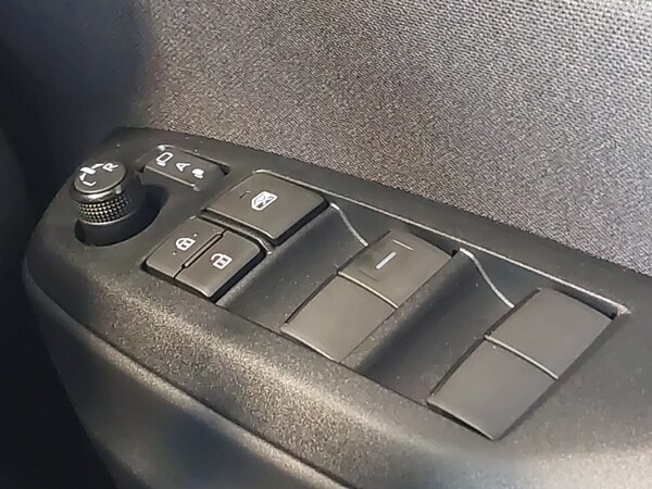 Used Mazda Mazda2 HYBRID 2025 for sale - 75691753: Photo 14