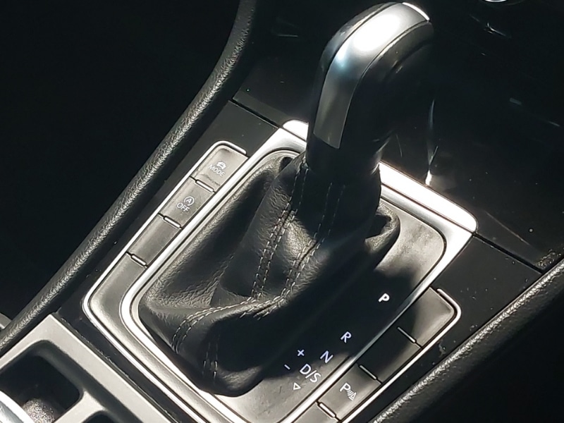 Used Volkswagen Golf 2020 for sale - 76630719: Photo 13