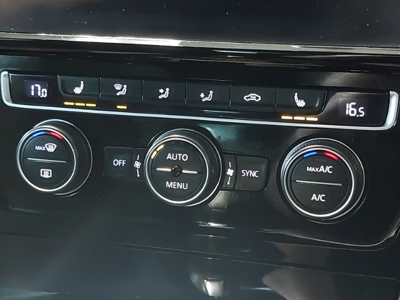 Used Volkswagen Golf 2020 for sale - 76630719: Photo 15