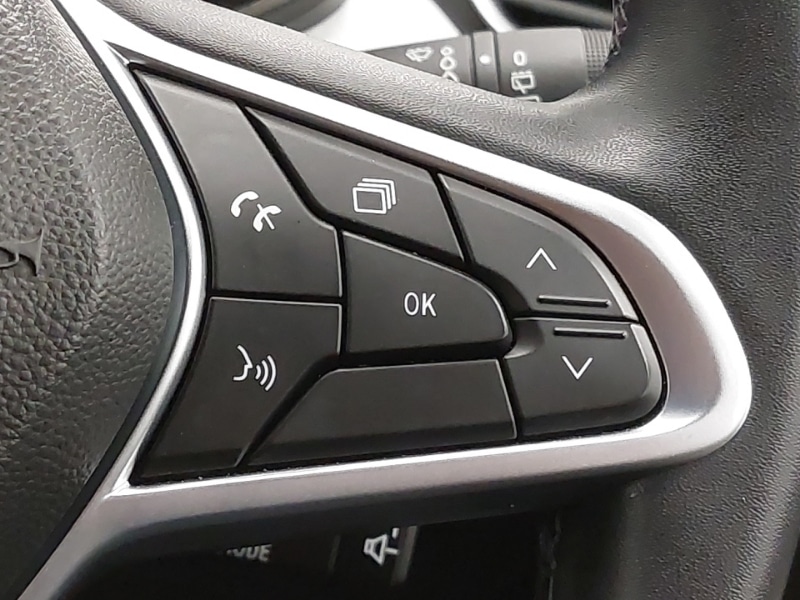 Used Renault Clio 2023 for sale - 77956624: Photo 14