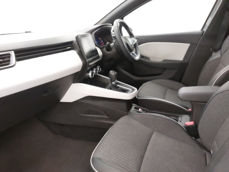 Used Renault Clio 2023 for sale - 77956624: Photo 5