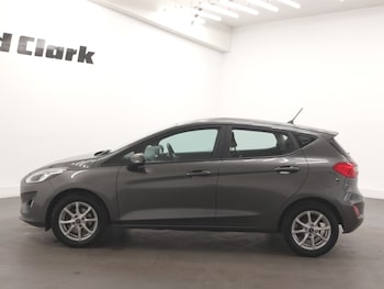 Used Ford Fiesta 2018 for sale - 78603755: Photo