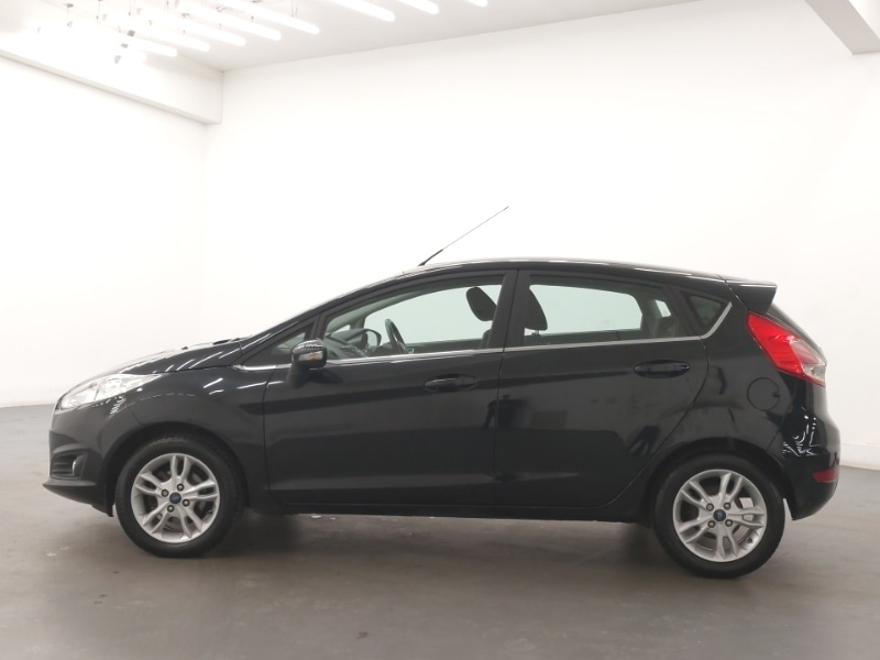 Used Ford Fiesta 2015 for sale - 76987359: Photo 4