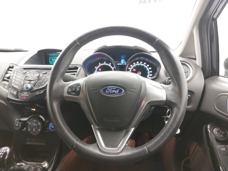 Used Ford Fiesta 2015 for sale - 76987359: Photo 7