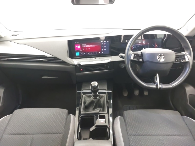 Used Vauxhall Astra 2023 for sale - 78093836: Photo 2