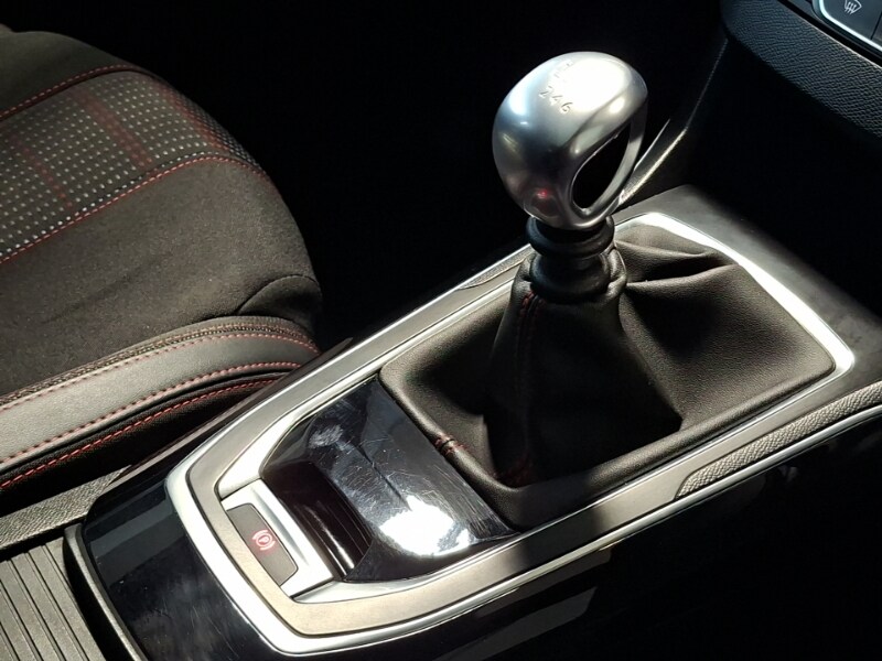 Used Peugeot 308 2019 for sale - 78093839: Photo 15