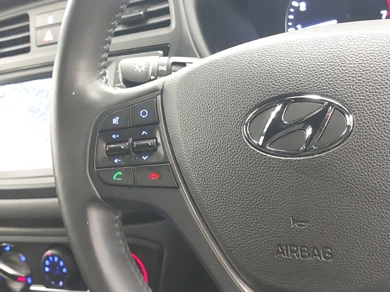 Used Hyundai i20 2018 for sale - 77300064: Photo 11