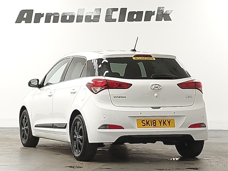 Used Hyundai i20 2018 for sale - 77300064: Photo 3