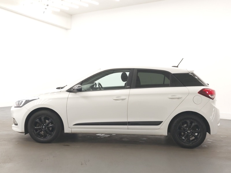 Used Hyundai i20 2018 for sale - 77300064: Photo 4