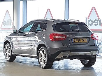 Used Mercedes-Benz GLA 2018 for sale - 77278349: Photo