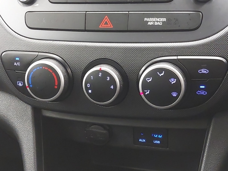 Used Hyundai i10 2019 for sale - 76773915: Photo 16