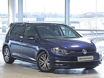 Used Volkswagen Golf 2018 for sale - 77623457: Photo