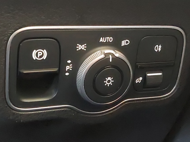 Used Mercedes-Benz EQB 2022 for sale - 77874047: Photo 18