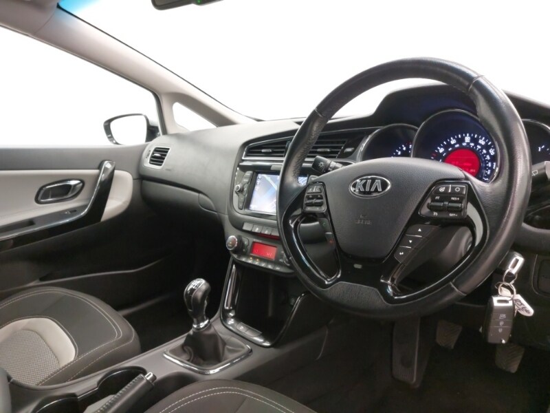 Used Kia Ceed 2017 for sale - 77987748: Photo 19